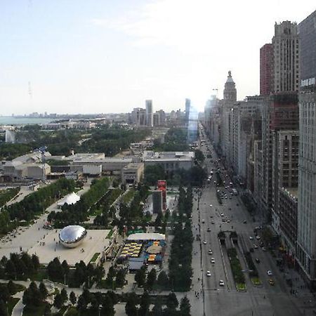 Oakwood At Millennium Park Plaza Aparthotel Chicago Exterior photo
